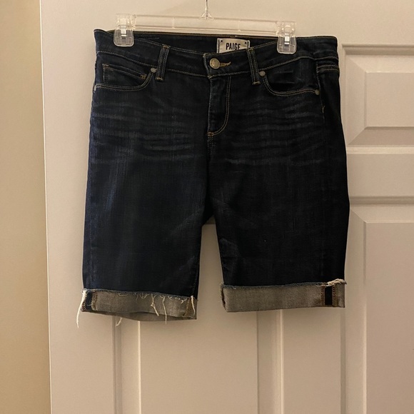 PAIGE Pants - Paige dark denim jeans shorts - Warner mid rise